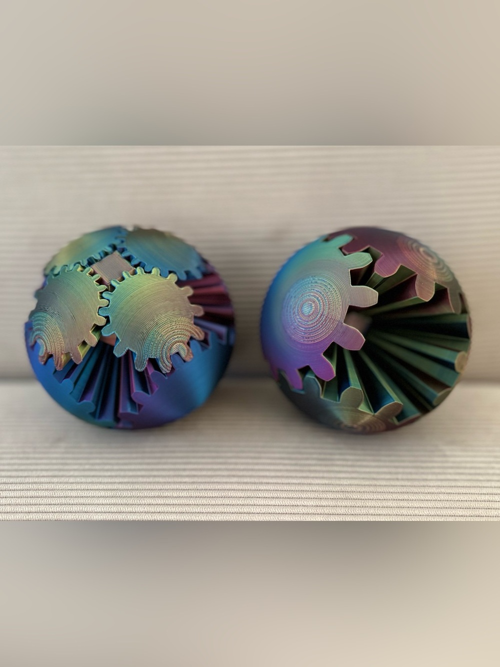 3D Printed Gear Ball Fidget Toy: Stress Relief Spinning Toy (set of 2) - Picture 4 of 5